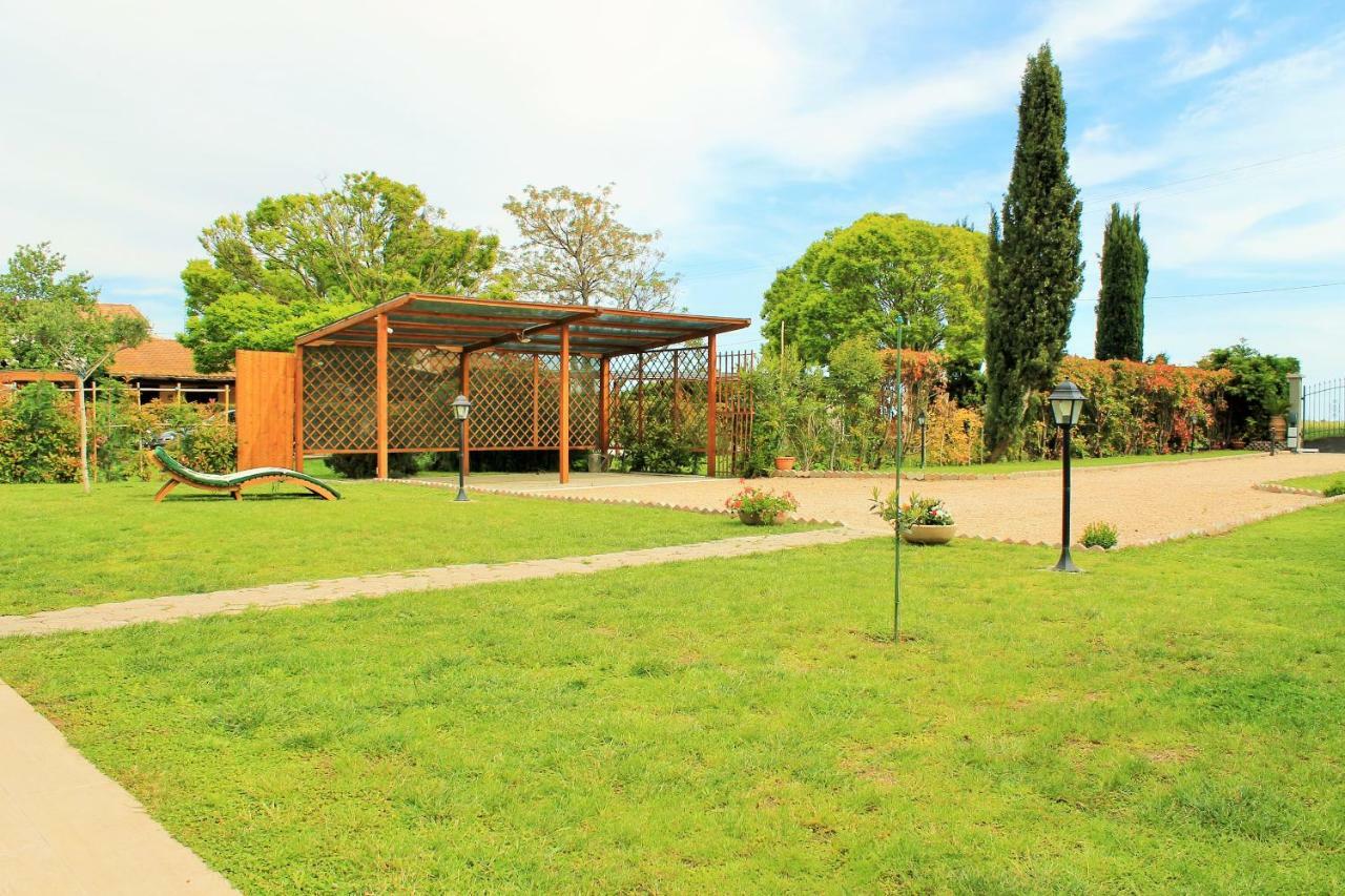 Oca Bianca Pescia Romana Exterior foto